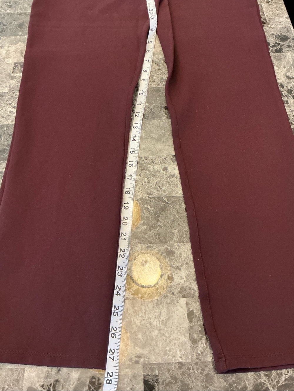Quince Fall Plum Ultra Stretch Minimalist Casual Legging Pant Pull On
Size LG - Picture 10 of 14